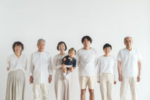 広島のフォトスタジオ「記念写真館SUNNY」の家族写真