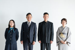 広島のフォトスタジオ「記念写真館SUNNY」家族写真